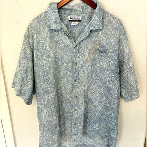 Columbia Men’s Button Down Shirt